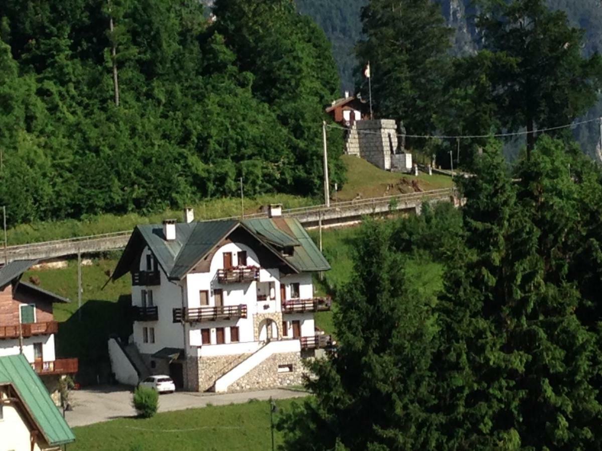 La Casa Di Monte Ricco Daire Pieve di Cadore Dış mekan fotoğraf